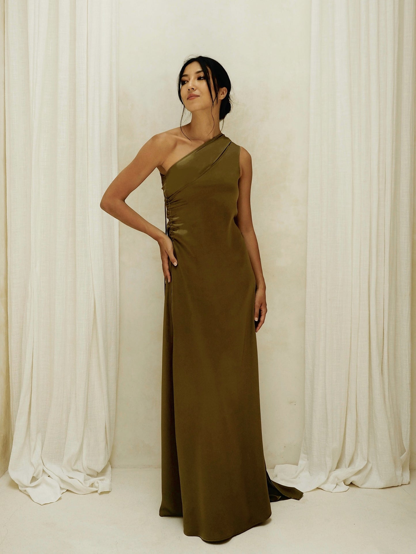 Monique Dress – Dark Olive